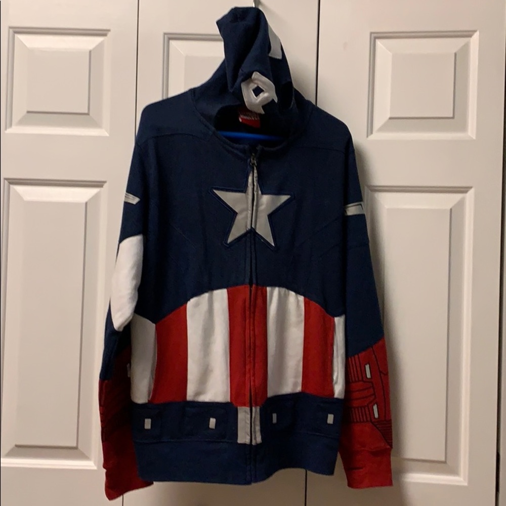 Marvel zip up hoodie fleece.
